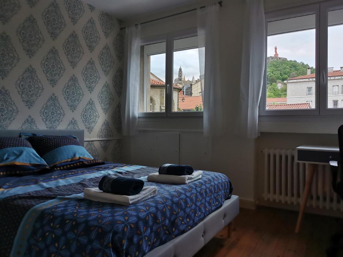 Velay Cocon Appartement 4 Chambres Avec Vue Sur Les Monuments Le Puy-en-Velay ภายนอก รูปภาพ