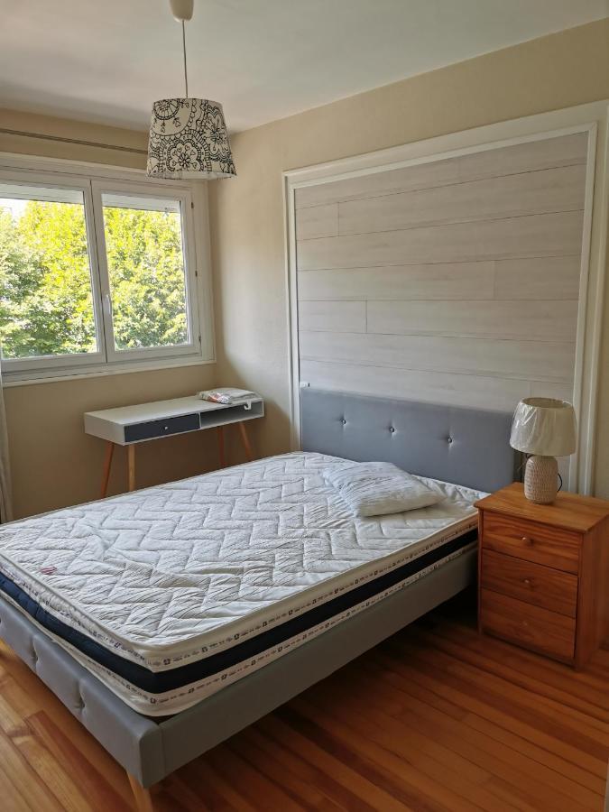 Velay Cocon Appartement 4 Chambres Avec Vue Sur Les Monuments Le Puy-en-Velay ภายนอก รูปภาพ